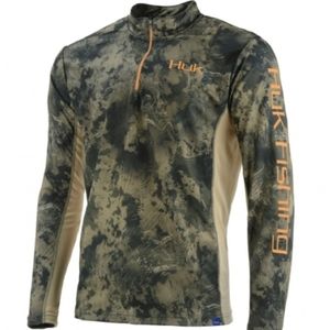 HUK Icon Camo 1/4 zip Long sleeve shirt